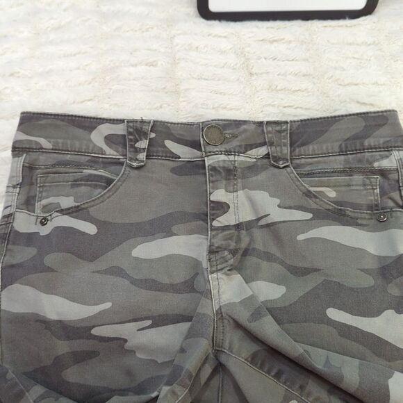 Democracy Womens Size 10 Gray Camouflage AB Technology Stretch Skinny Jeans Lp38 - Picture 3 of 7